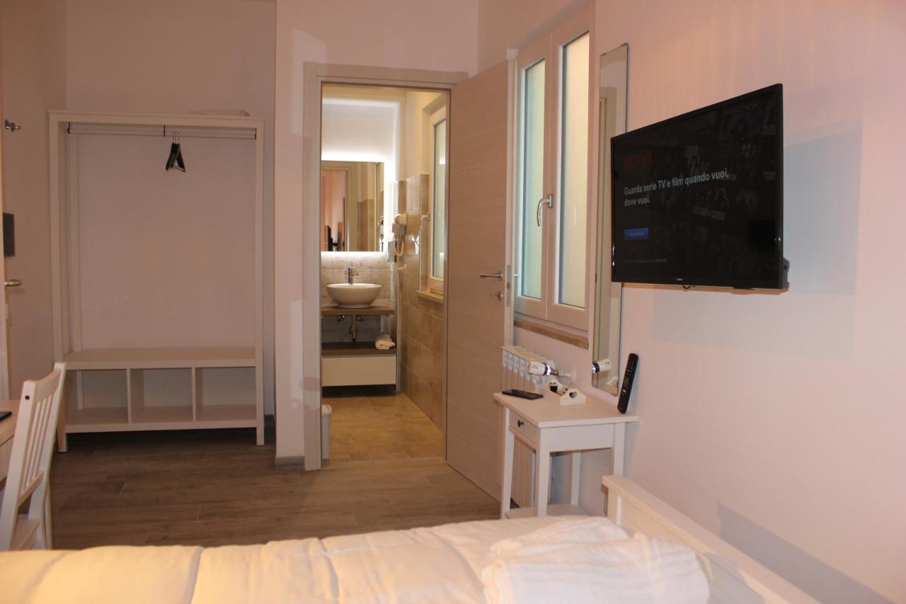 Roman Sunrise Rooms 외부 사진